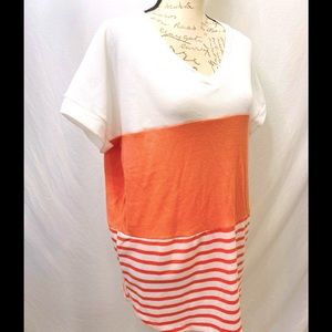 Hailey&Co Orange and White Short Sleeve V Neck Color Block Shirt NWT Small